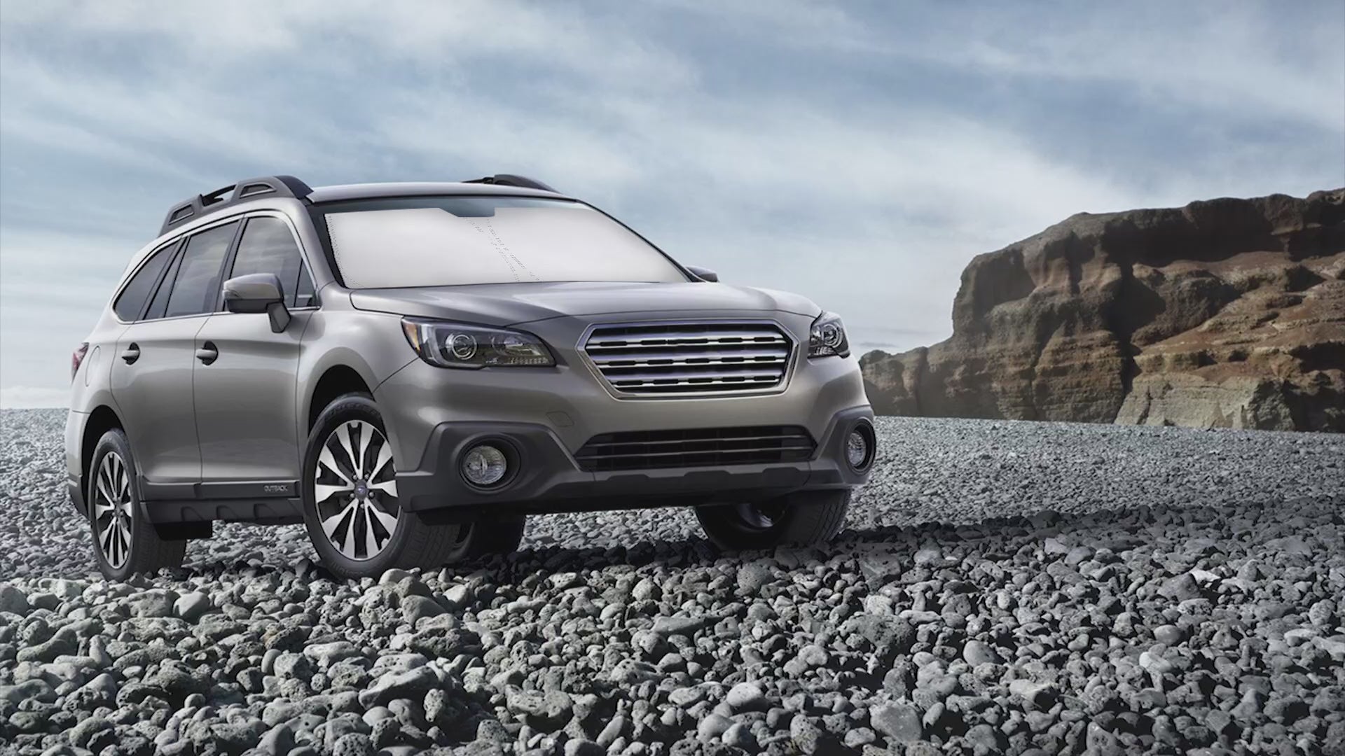 Foldable windshield sunshade for Subaru Outback 2020–2025, 240T polyester car sun visor reflector, blocks UV rays and heat, front window sunshade for interior protection, automotive accessory for SUVs and cars, foldable sunshade for summer driving.