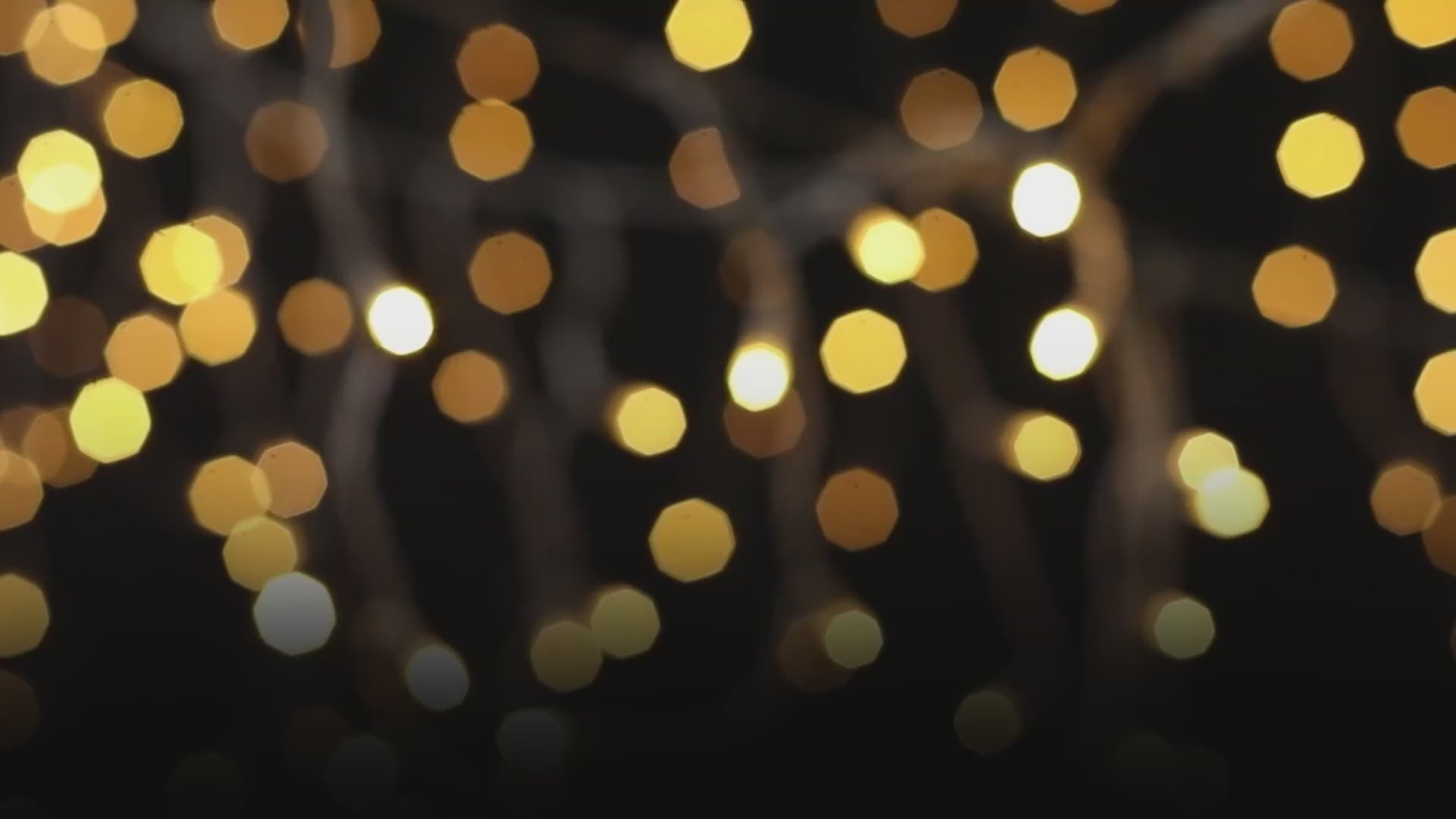 Icicle lights outdoor Christmas lights with 2000 LED bulbs on a 60M string, cool white fairy lights for Xmas decorations, garden, patio, wedding, and party décor, mains powered with clear cable and built-in timer for outdoor holiday lighting.