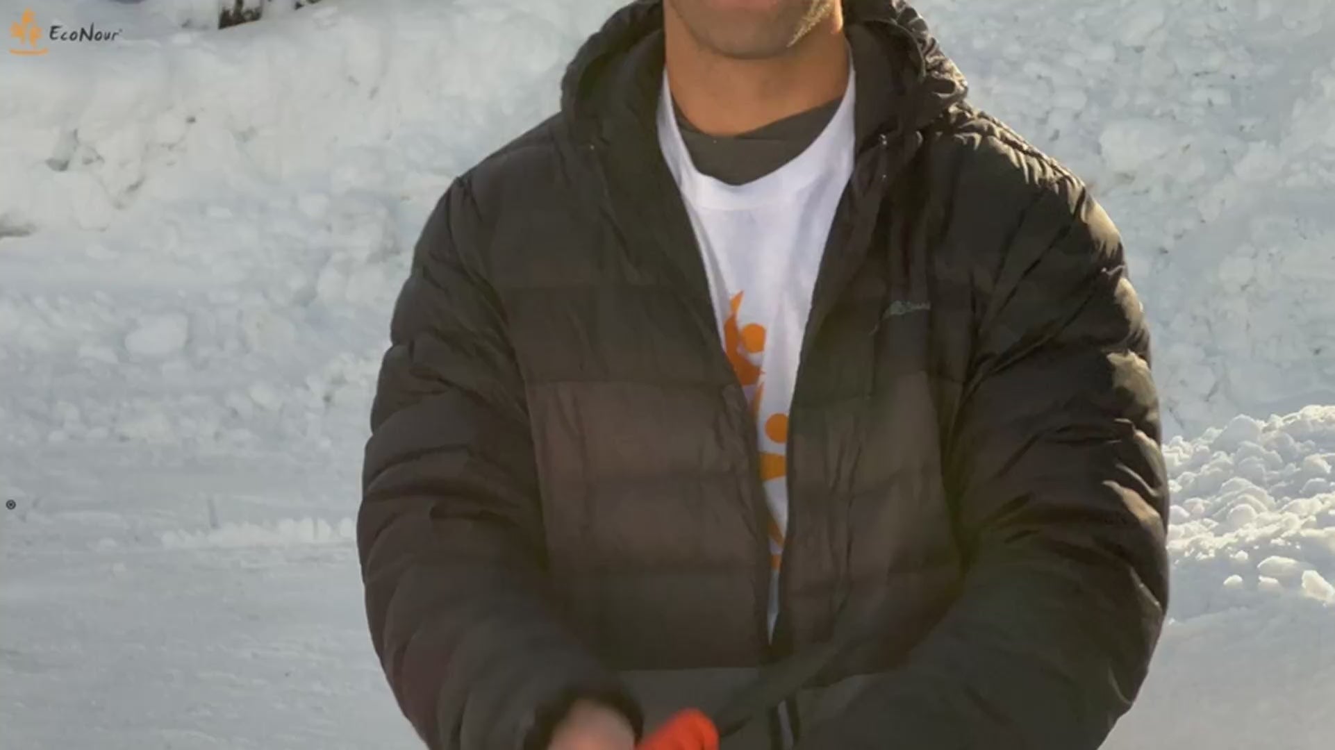 27 inch aluminum car snow scraper and brush with weaved bristle head metal body ice scraper for windshield tough winter snow remover with foam grip handle car ice scraper 3 pack orange red blue